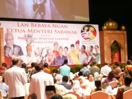 Lan Beraya Ngan Ketua Menteri Sarawak